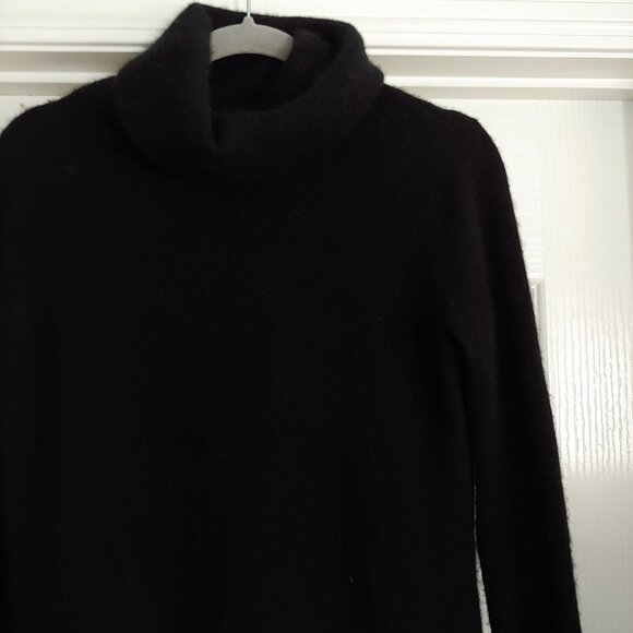 Athleta100% Cashmere Black Turtleneck Ribbed cuffs Soft Cozy S - Picture 4 of 11